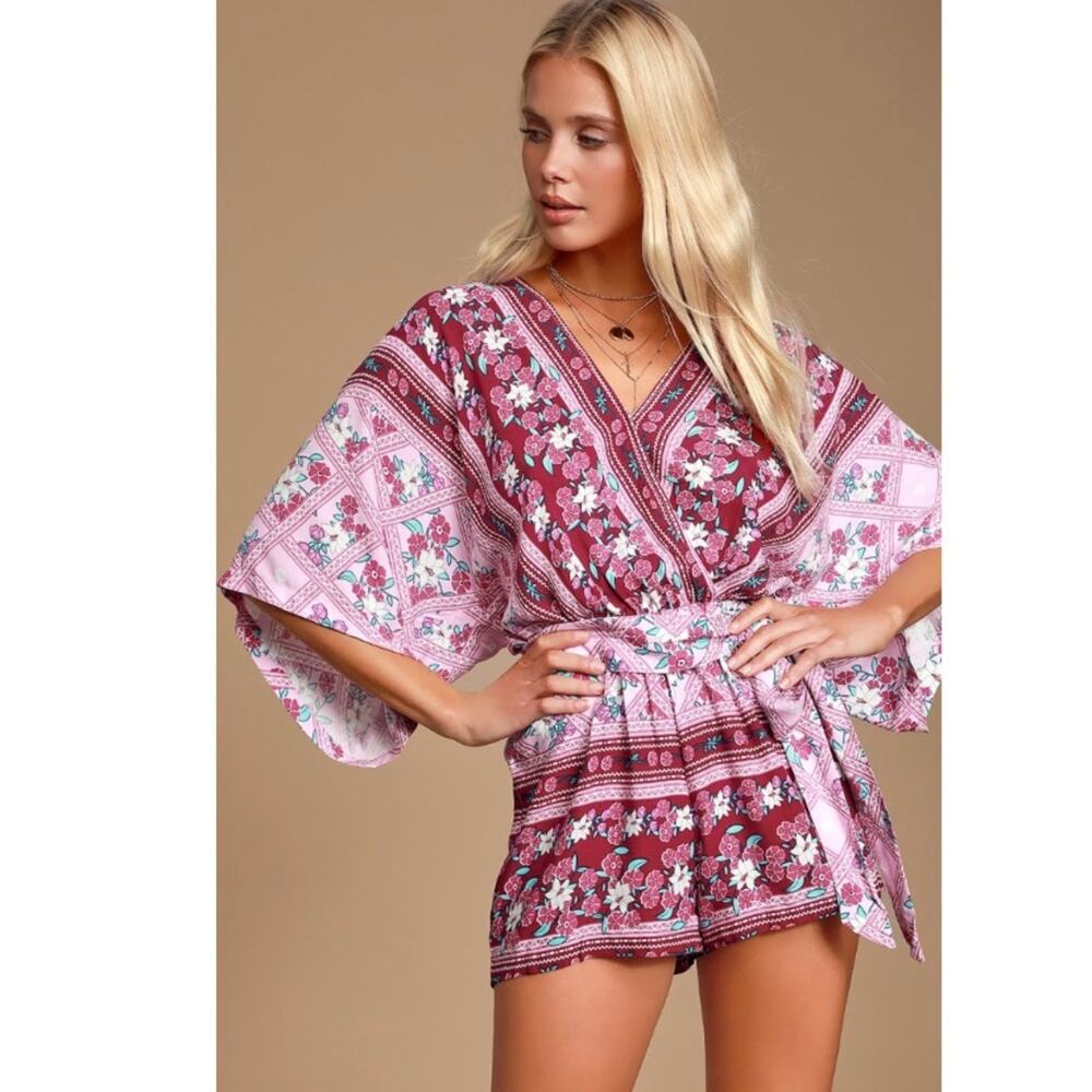Lulus Dominica Pink Floral Print Surplice Romper size Small